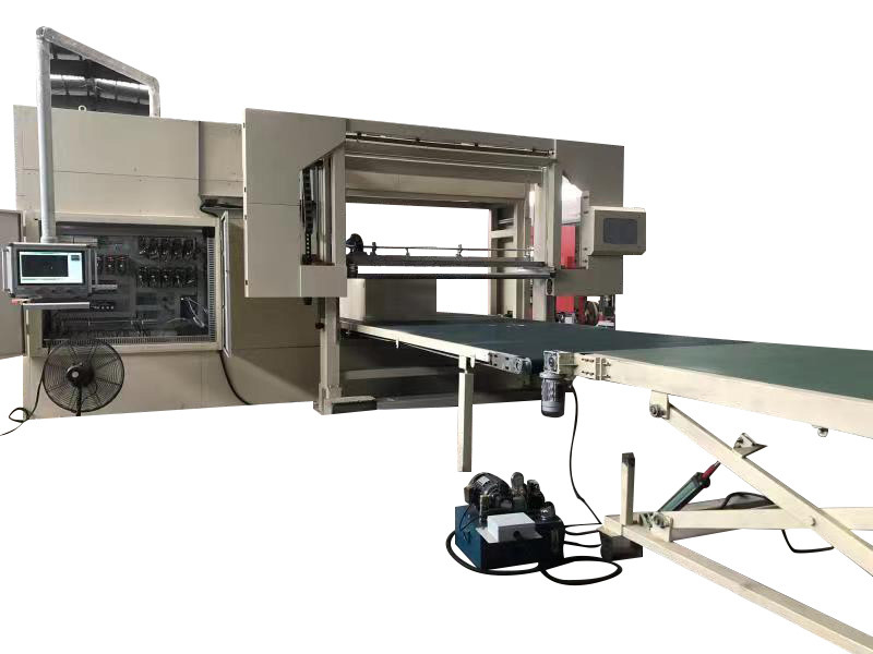 CE Standard PU Foam Contour Cutting Machine For Complexible 3D Shape with high speed  60m/min