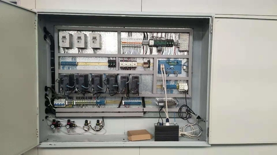 칼 DTC-R2012V 5 kw를 회전시키는 것을 가진 수직 스펀지 절단기