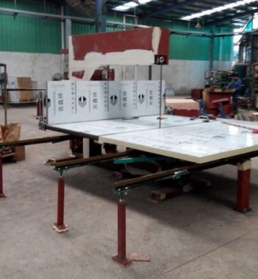 설명서 폴리우레탄계 블럭 수직 거품 커터 DTLQ-4L 1.74 kw