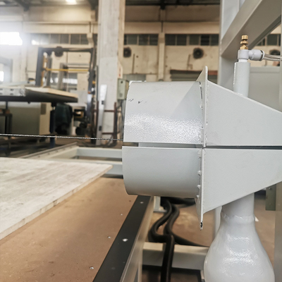 고 정밀 CNC PU 폼 절단 기계
